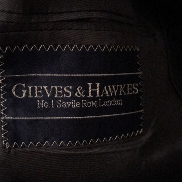 Gieves & hawkes men’s suit - Picture 3 of 3
